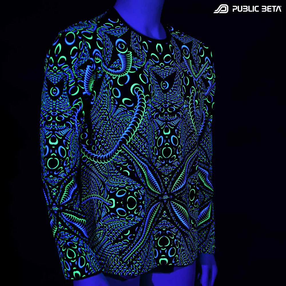 Longsleeve shirt with UV-reactive psychedelic art print glowing under blacklight