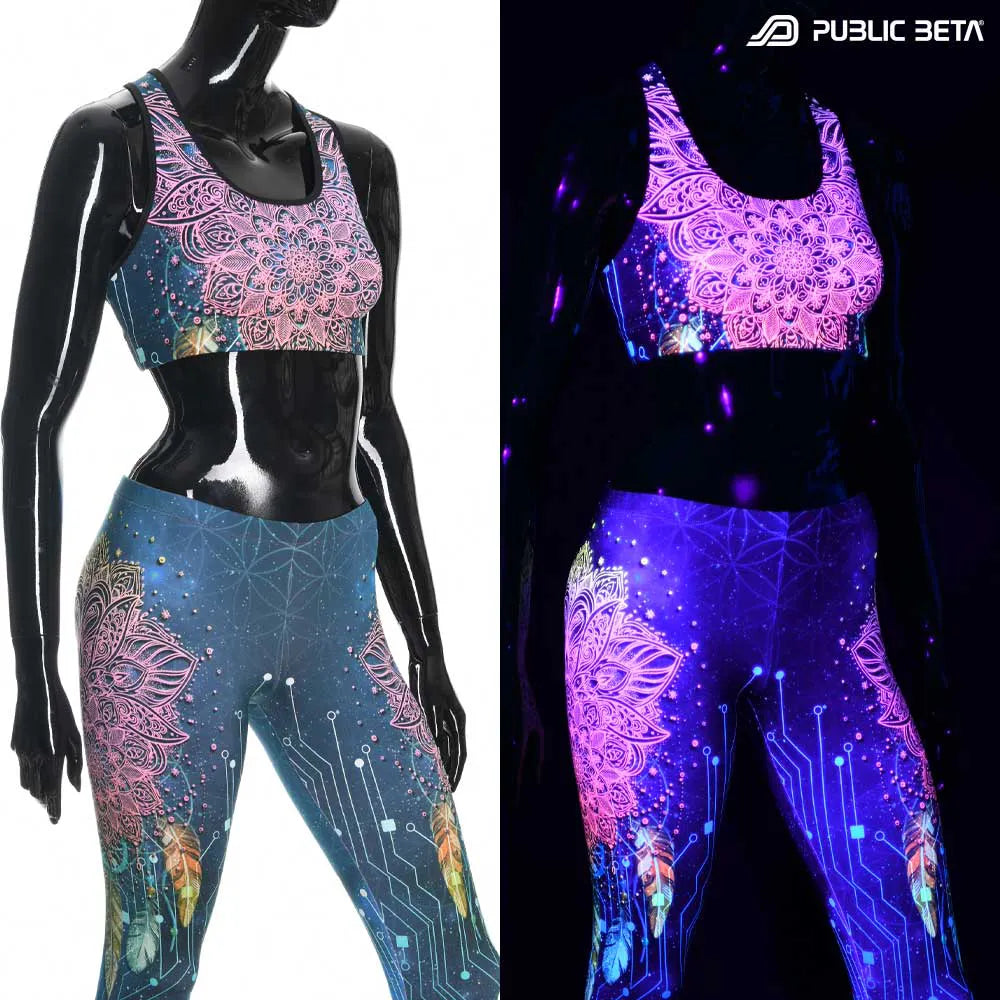 Active top with organic UV-reactive print