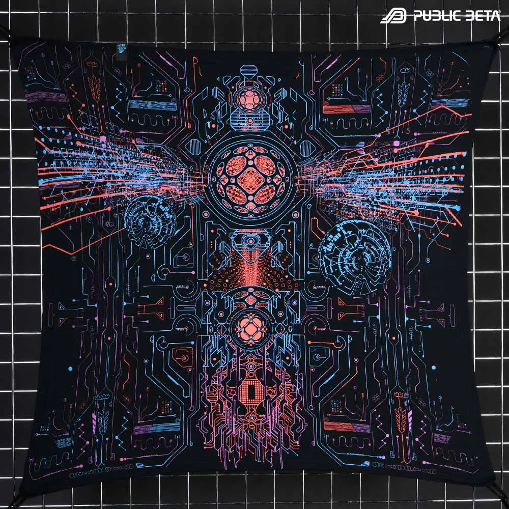 Wallhanging with UV-reactive visionary print 