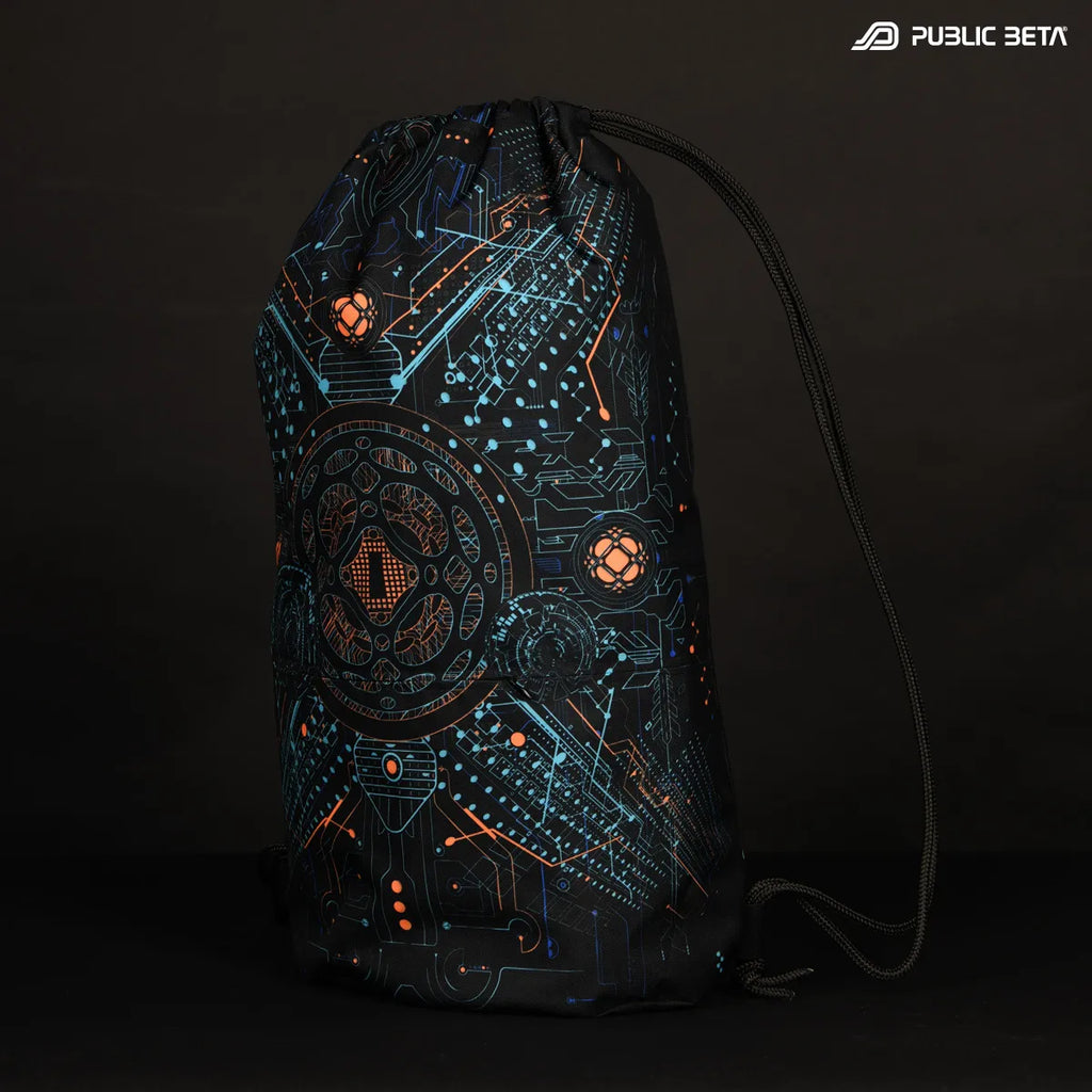 Drawstring bag with uv reactive psychedelic art print