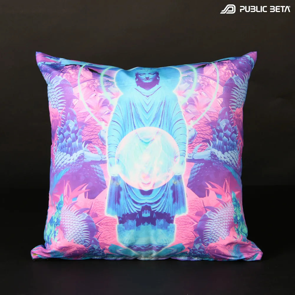 Cushion Cover with UV-reactive graphics 