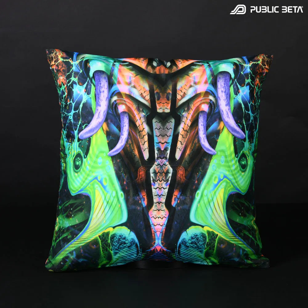 Cushion Cover with UV-reactive graphics 