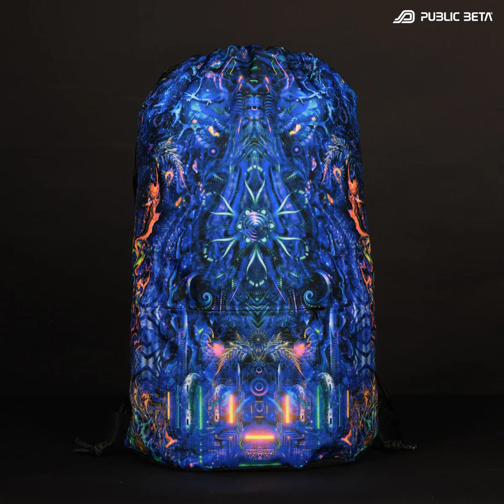 Drawstring bag with uv reactive psychedelic art print 