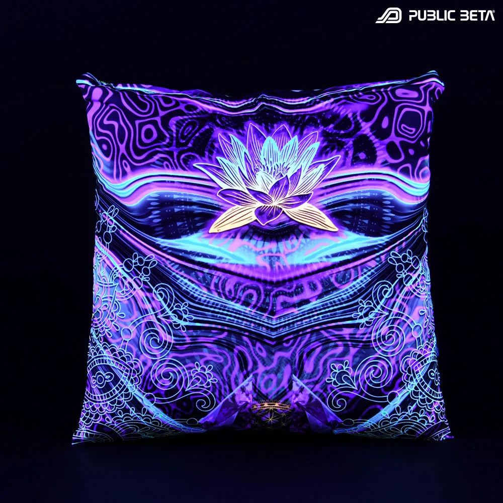 Cushion Cover with UV-reactive graphics glowing under blacklight