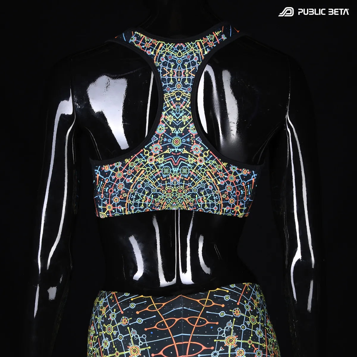 Active top with UV reactive art print 