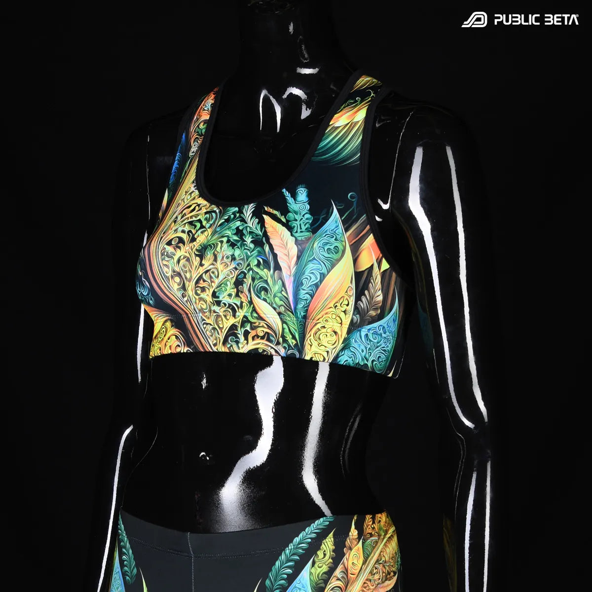 Active top with UV reactive art print 
