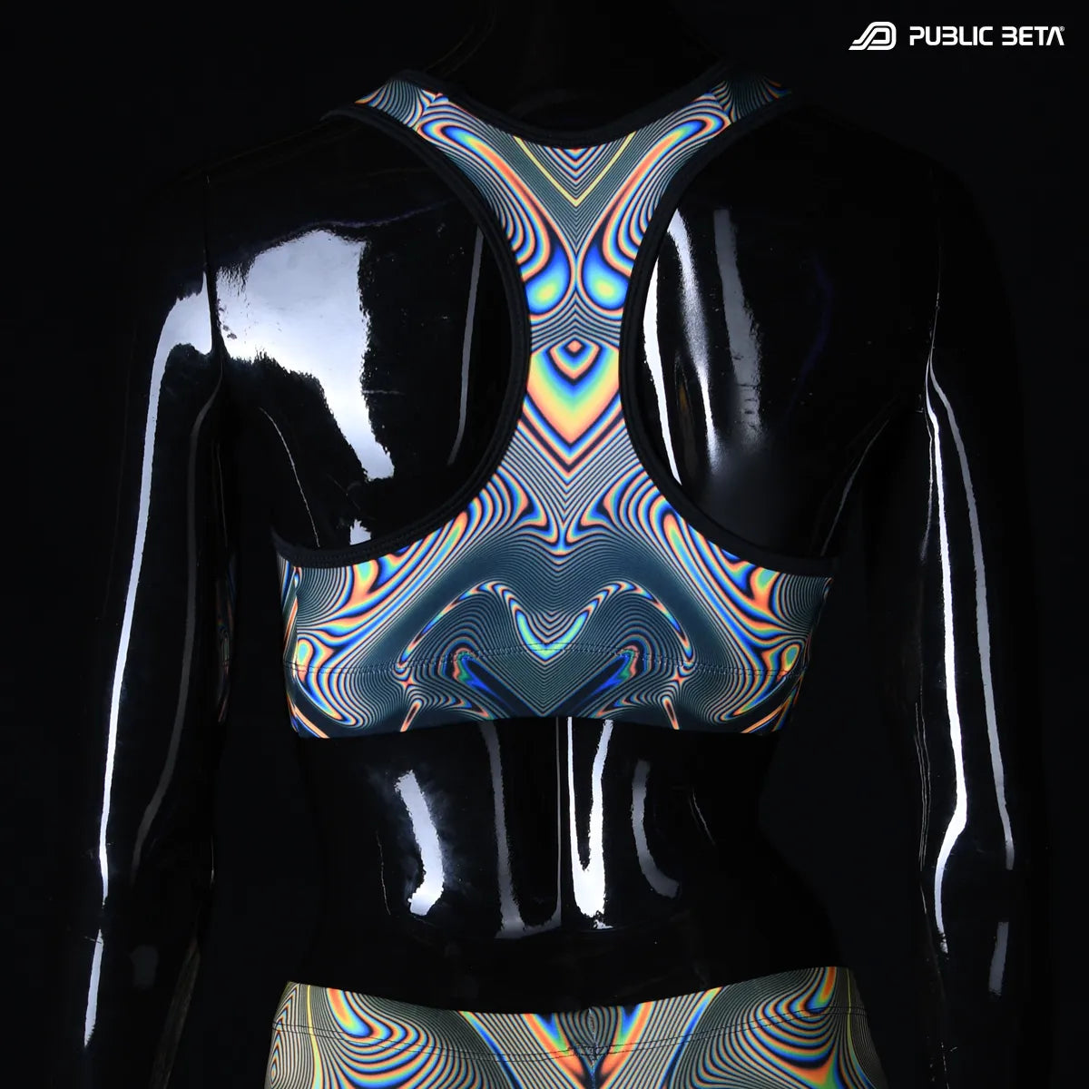 Active top with UV reactive art print 