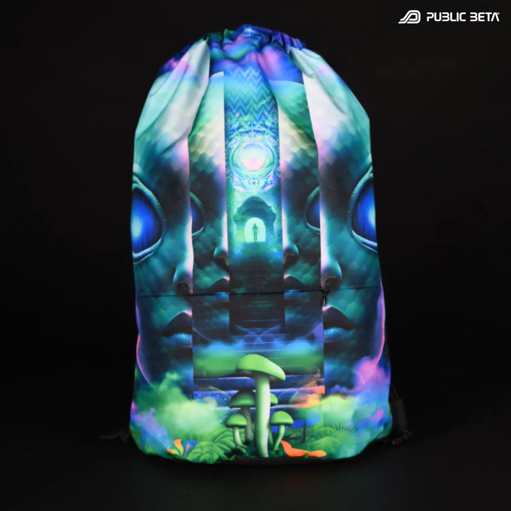 D191 Magic Portal Drawstring bag with UV-reactive psychedelic art graphics 
