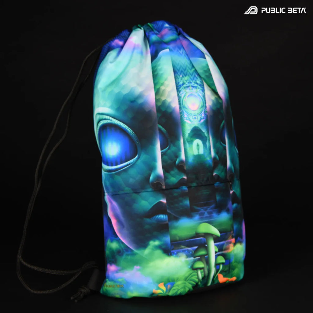 D191 Magic Portal Drawstring bag with UV-reactive psychedelic art graphics 