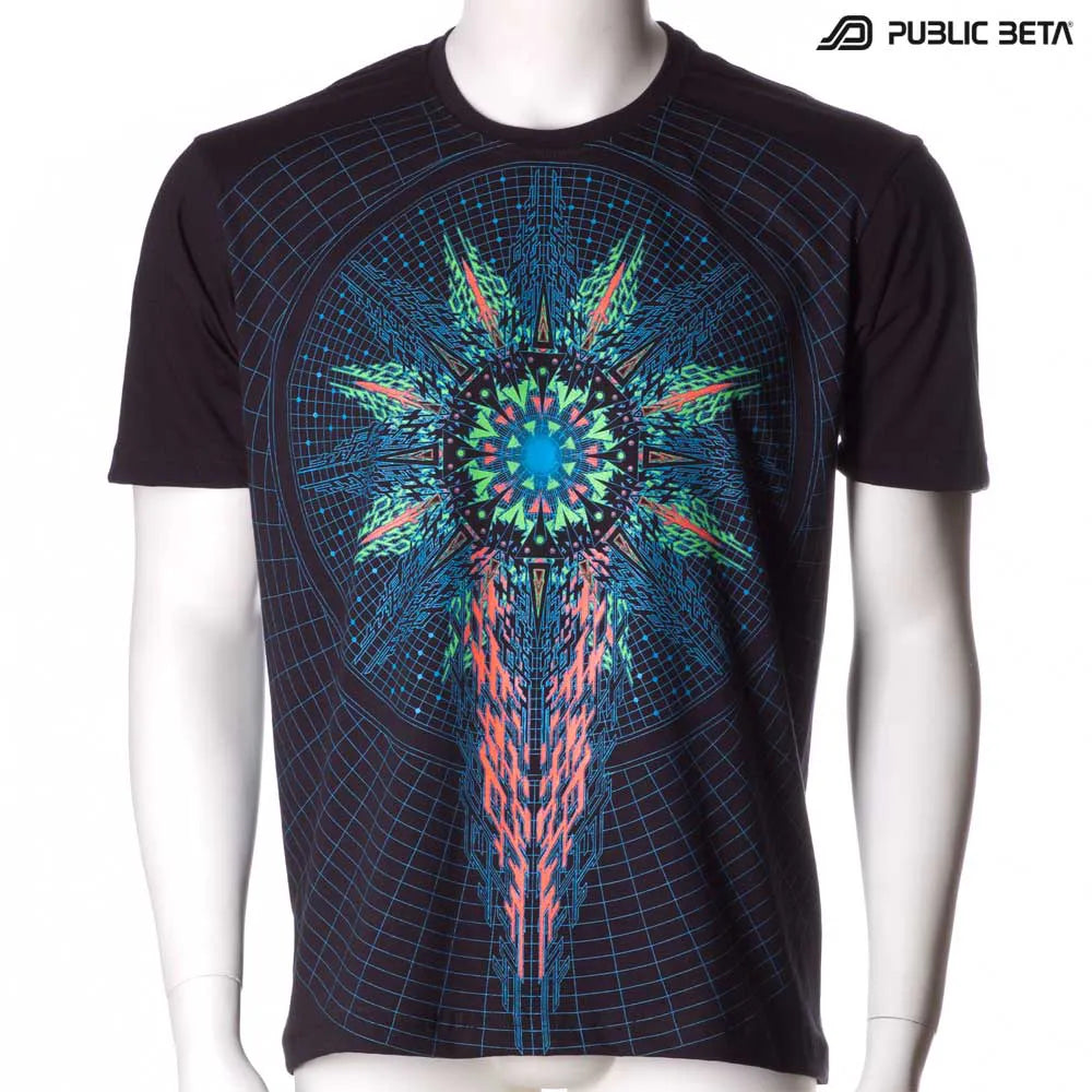 T-shirt with UV-reactive visionary graphics