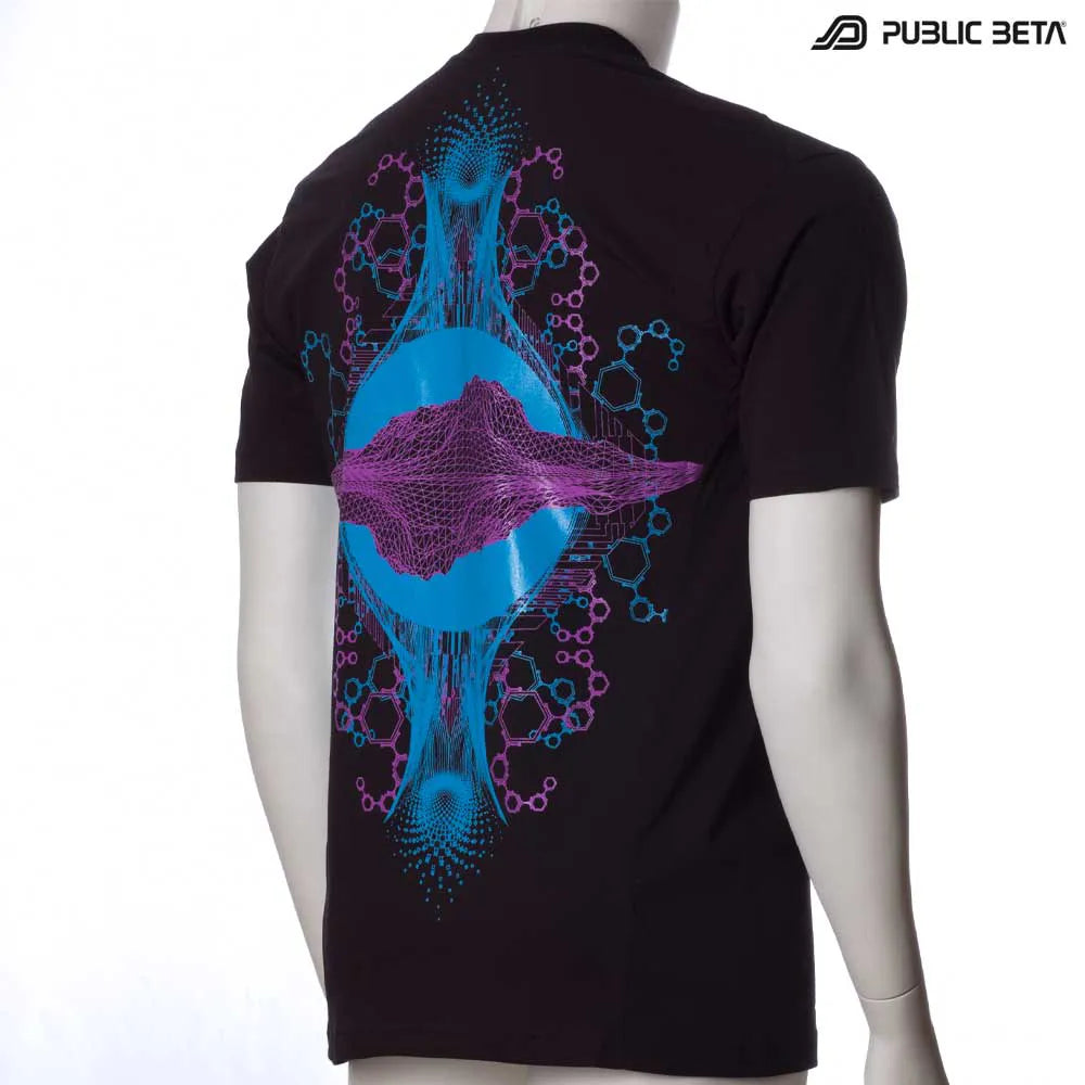 T-shirt with UV-reactive psychedelic print 