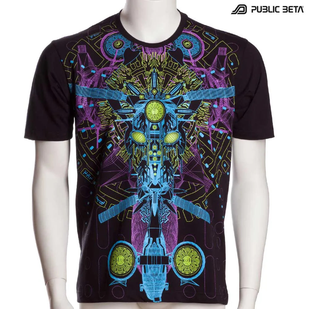 T-shirt with UV-reactive graphics 